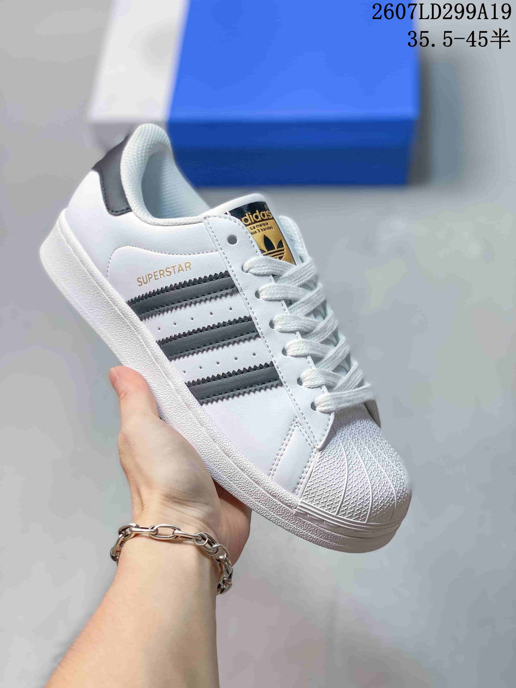 adidas Superstar Shell-Toe Sneakers 2607LD299A19
