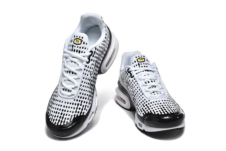 Nike Air Max Plus Sneakers White Black