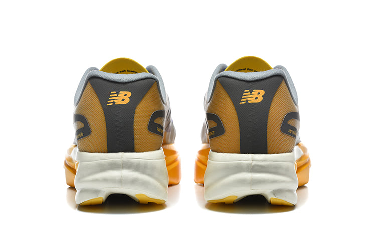 New Balance SC Elite Running Shoes in Gray and Yellow