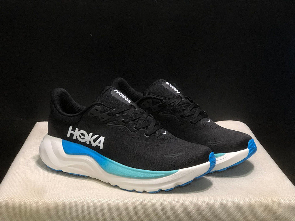 HOKA Arahi 8 Running Shoes, Black Blue