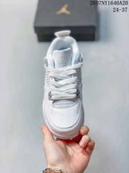 Jordan White Low-Top Kids Basketball Sneakers 2607NY1640A20