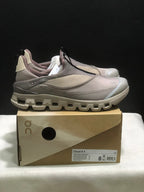 On Cloud X 4 Coast Sneakers in Light Grey and Beige