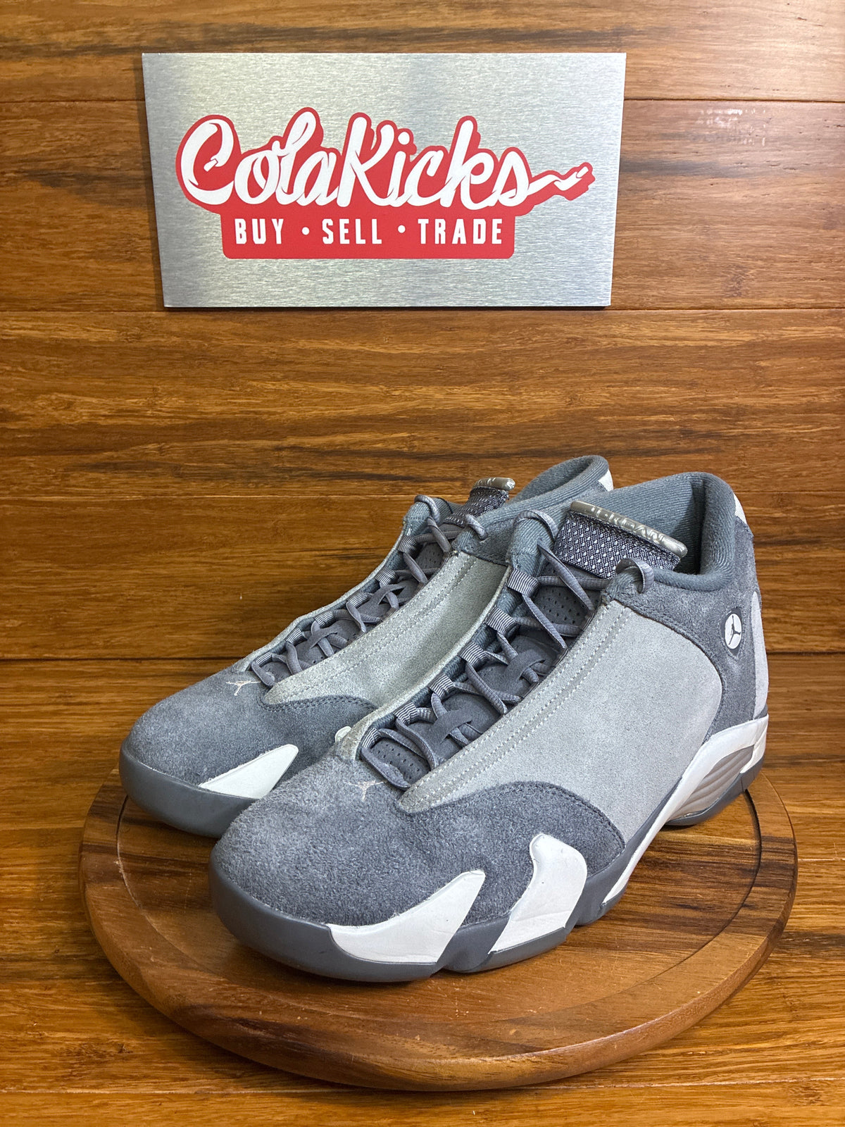 Jordan 14 Retro Flint Grey
