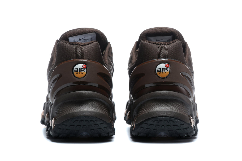 Nike Air Max Sneakers in Burgundy and Black