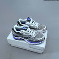 Saucony ProGrid Omni 9 Retro Running Sneakers