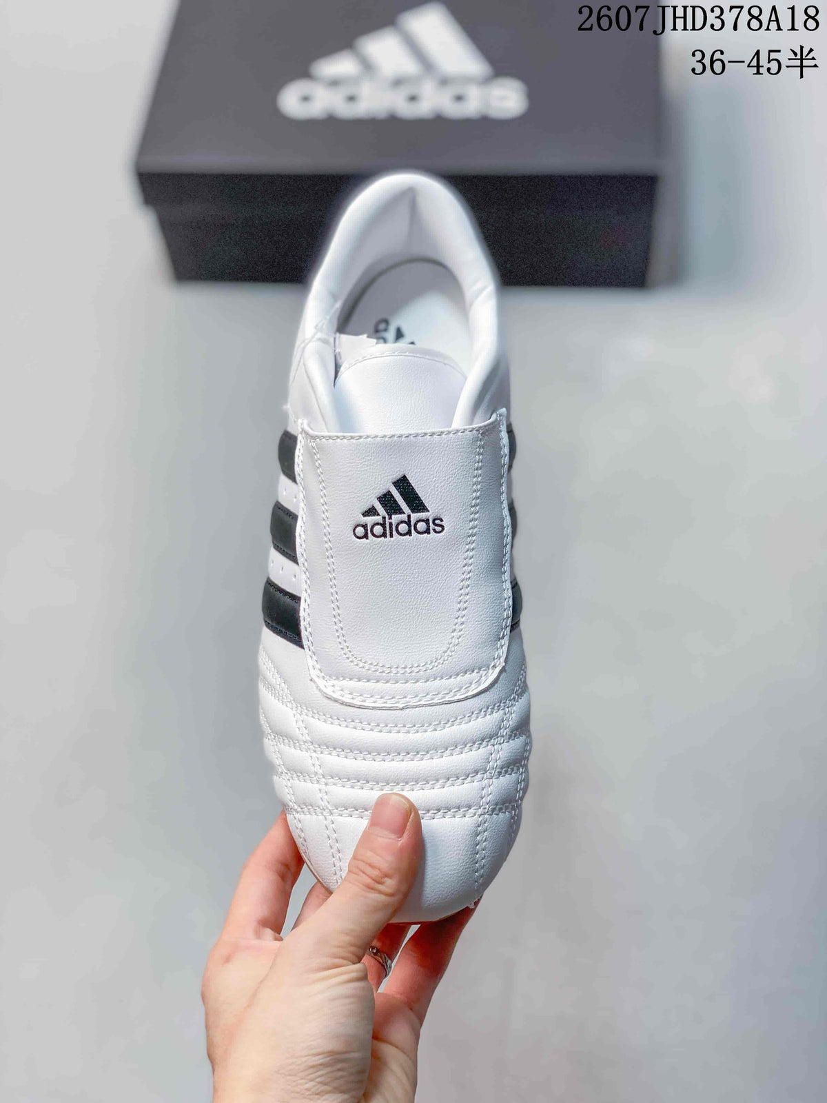 adidas Taekwondo SMIL-LS Low-Top Sneakers White Navy