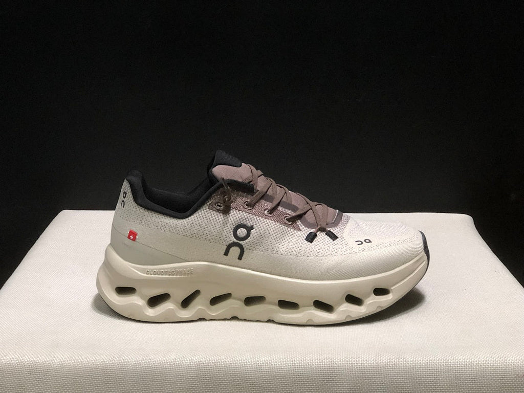 On Cloudtilt Sneakers in Pearl and Ivory