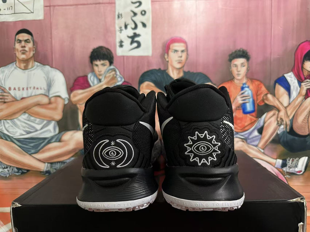 Nike Black and White Basketball Sneakers