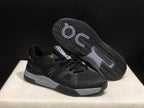 On The Roger Clubhouse Pro Black Sneakers