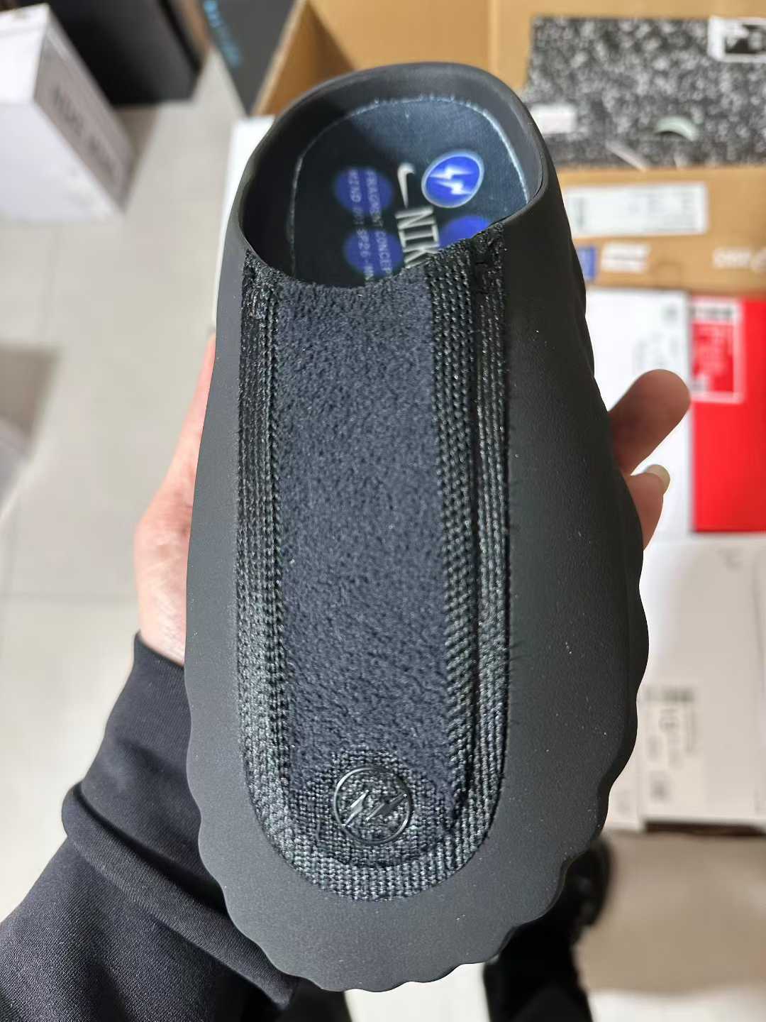Nike Mind 001 Fragment Massage Slides IQ8502-001 Black