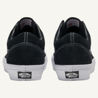 Vans Mens Black Old Skool Pig Suede Sneakers, VN0A2Z42BLK