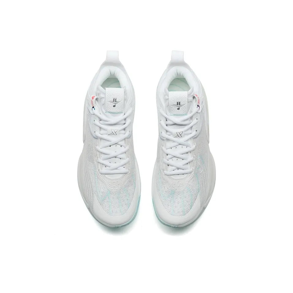 Xtep Jeremy Lin 6 'White Silver Blue'