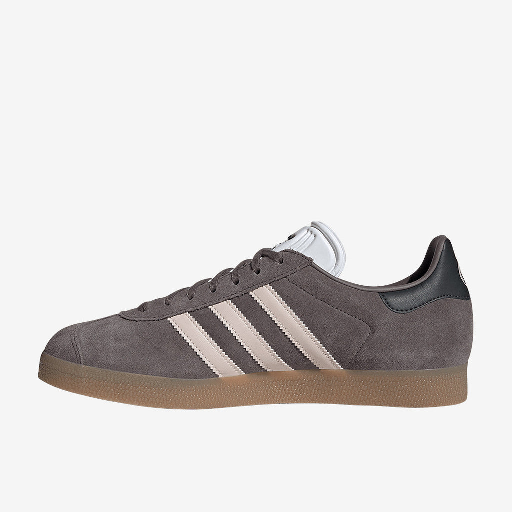 adidas Originals Gazelle Rekive x Real Madrid
