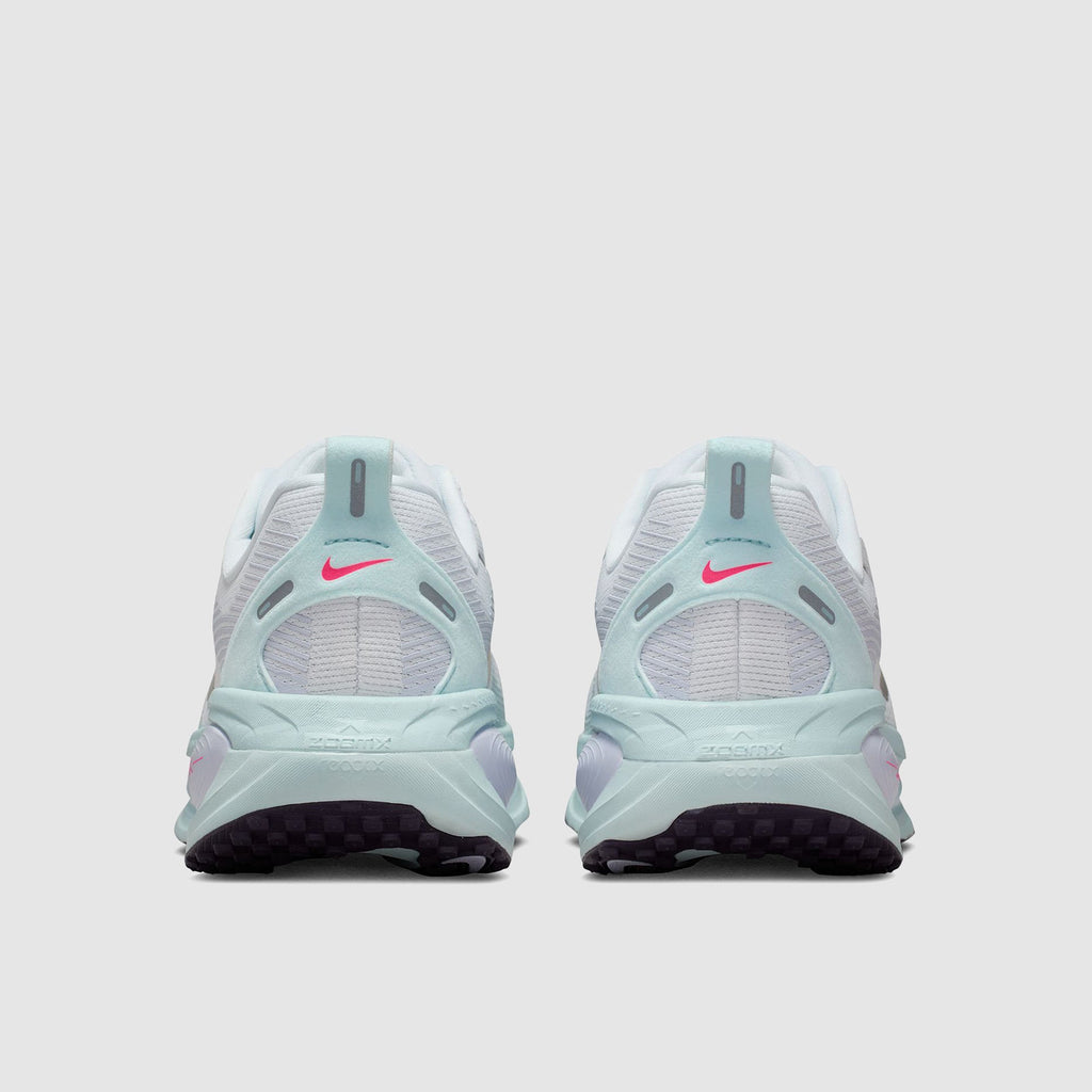 Nike Womens Vomero 18