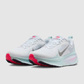 Nike Womens Vomero 18