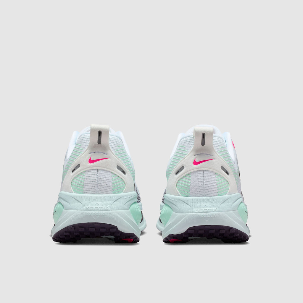 Nike Vomero 18