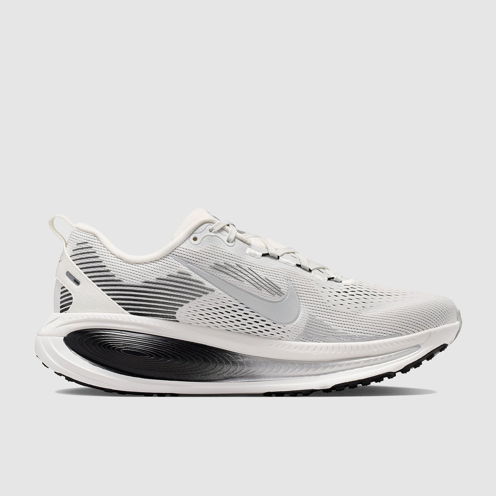 Nike Vomero 18