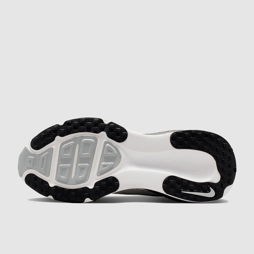 Nike Vomero 18