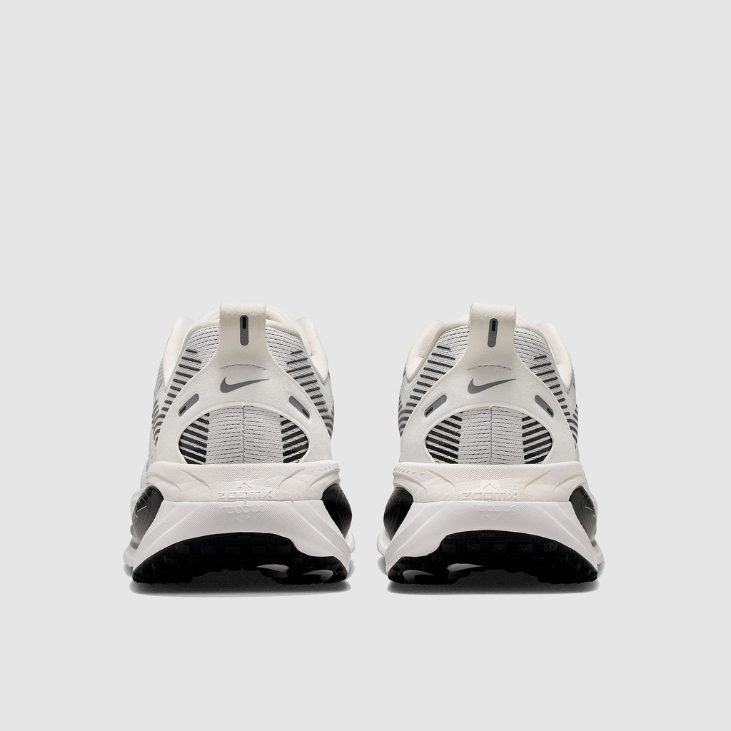 Nike Vomero 18
