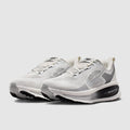 Nike Vomero 18