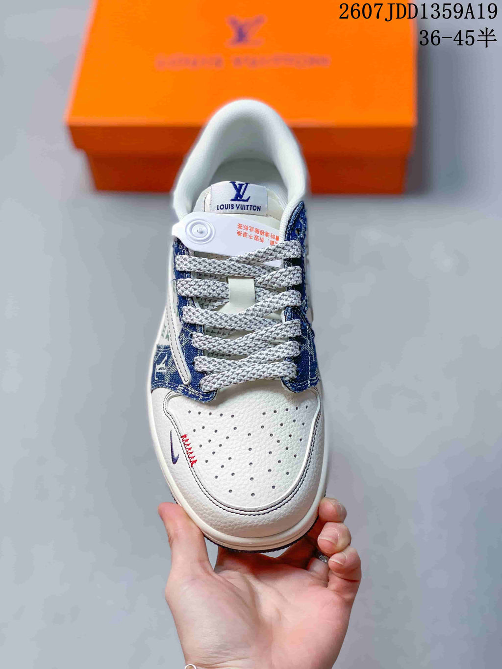Jordan Air Jordan 1 Low Sneakers White Blue 711090WOE