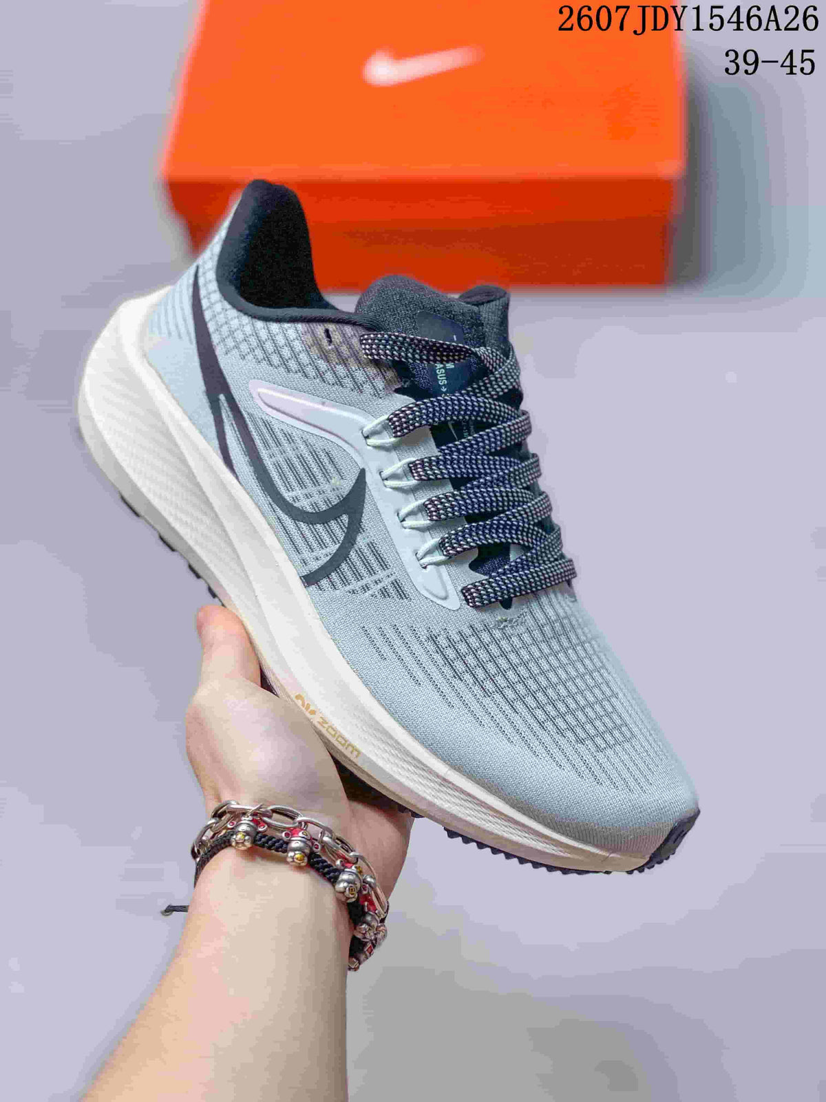 Nike Air Zoom Pegasus 39 Running Sneakers