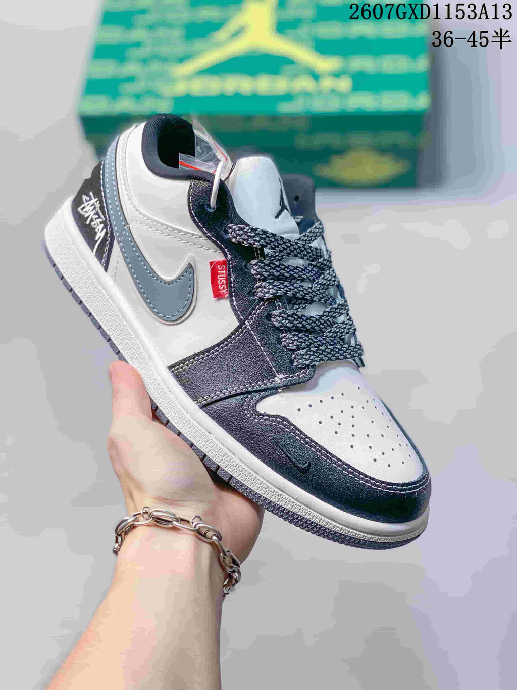 Nike SB Dunk Low Black White Grey Sneakers QL1988-008