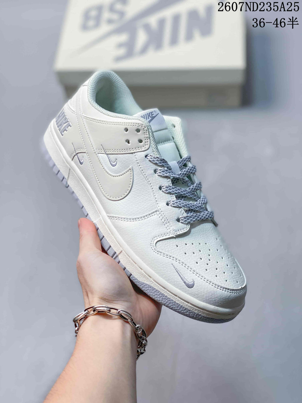 Nike SB Dunk Low Pro White Grey Sneakers 2607ND235A25