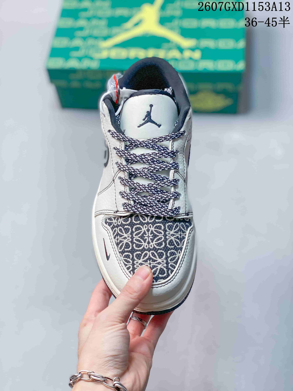 Nike SB Dunk Low White Grey Navy Sneakers QL1988-0