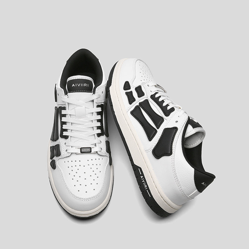 AIVIIRI MFS003-111 White and Black Low-Top Sneakers