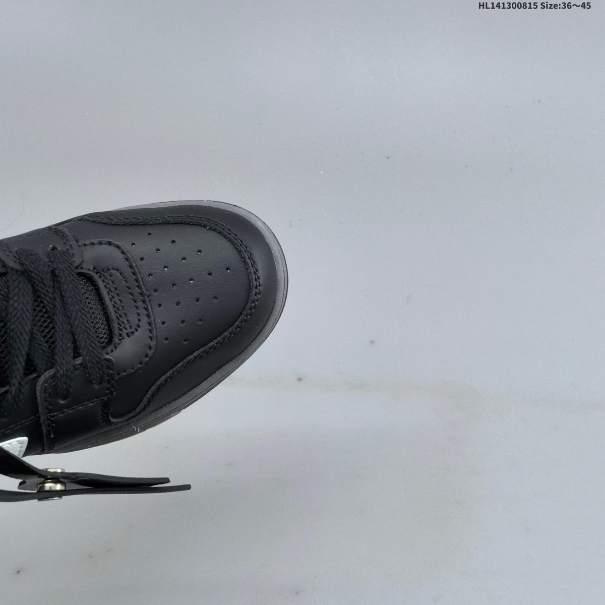 Off-White Arrows Low-Top Sneakers in Black and White