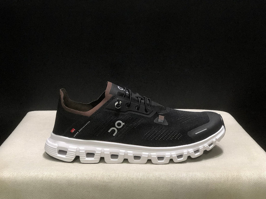 On Cloud 6 Coast Sneakers in Black and Brown