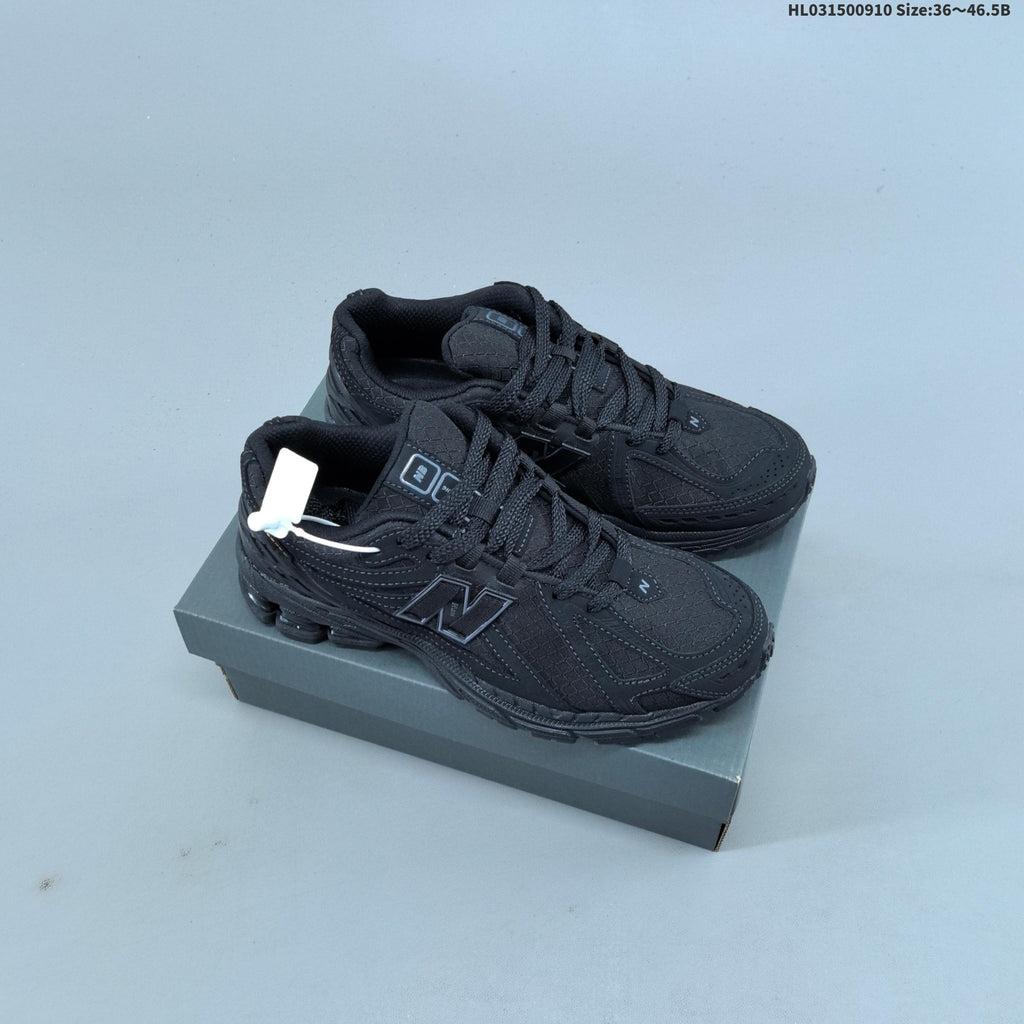 New Balance 1906R Black Sneakers HL031500910