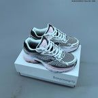 Saucony ProGrid Omni 9 Retro Running Sneakers