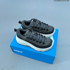 HOKA Tor Summit Low-Top Sneakers
