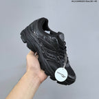 Saucony ProGrid Omni 9 Retro Running Shoes