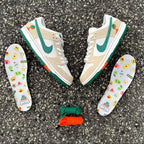 Nike SB Dunk Low Jarritos Collaboration Sneakers FD0860-001