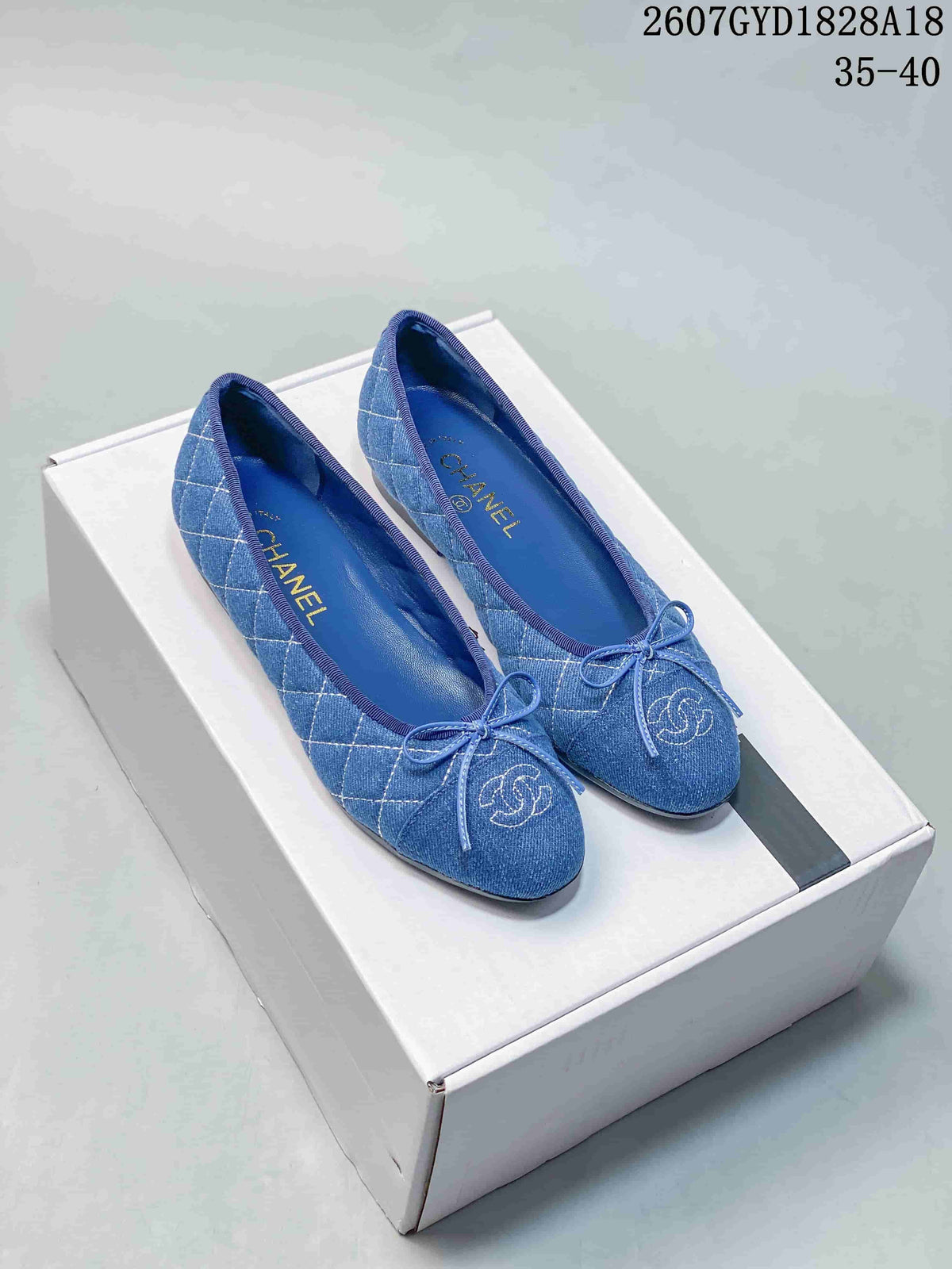 Chanel 26P Washed Denim Ballet Flats Black and Blue