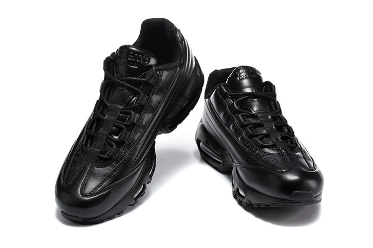Nike Air Max 95 Lux/Supreme Black Sneakers