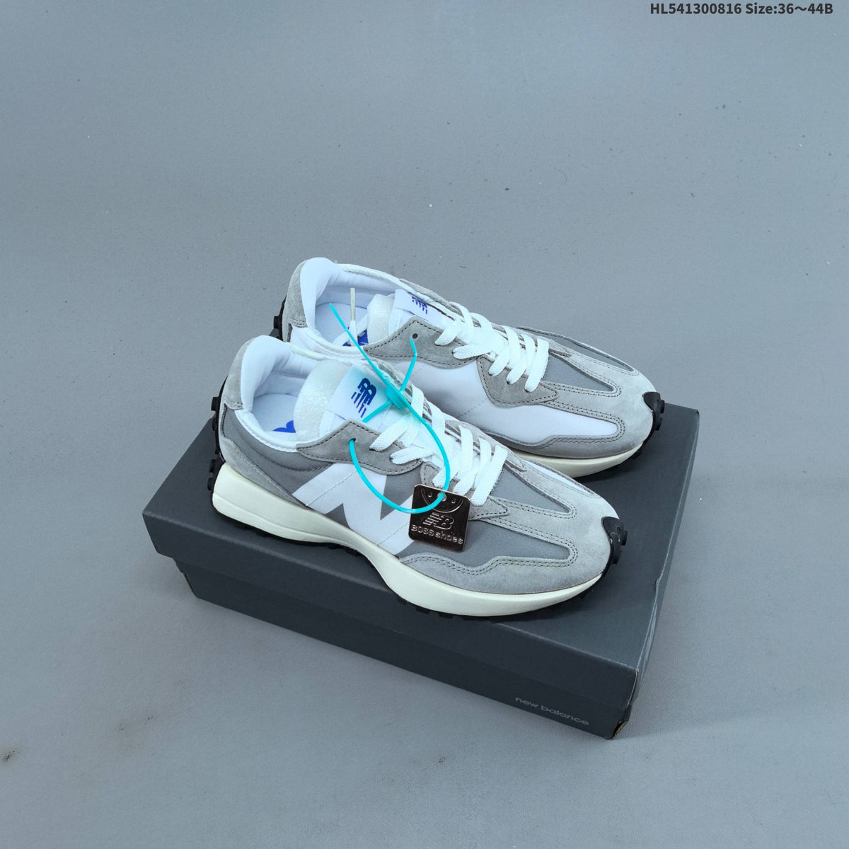 New Balance 327 Lifestyle Sneakers in Mixed Colors