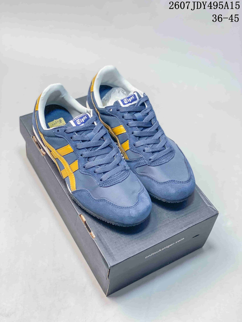Onitsuka Tiger Serrano Unisex Sneakers