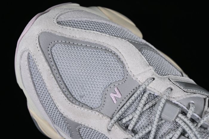 New Balance U9060GM Sneakers in Grey and Lavender