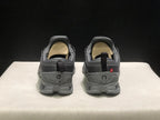 On Cloud X Z5 Sneakers in Gray