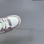 MLB Chunky Liner Low-Top Sneakers in Mauve and White