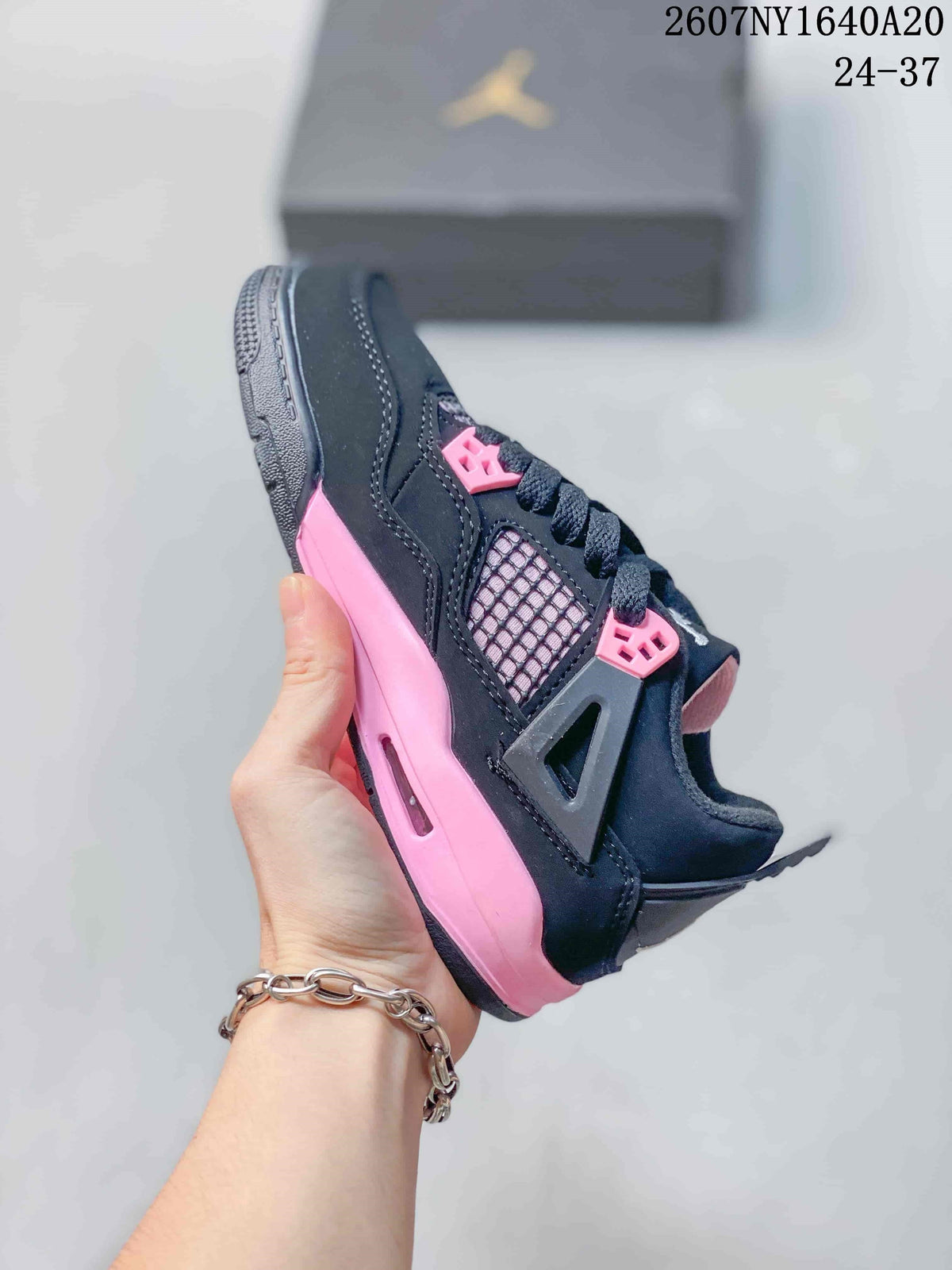Jordan Panda Low-Top Kids Basketball Sneakers Black Pink