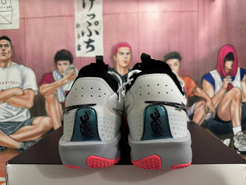 Nike GT Cut 3 Basketball Shoes White Pink