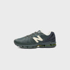 New Balance x Stone Island ABZORB 1890 - Black / White