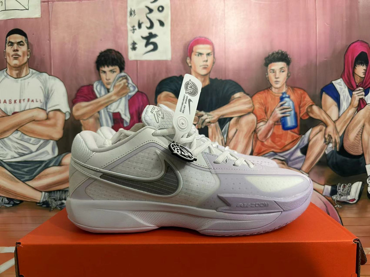 Nike Basketball Shoes in White and Purple