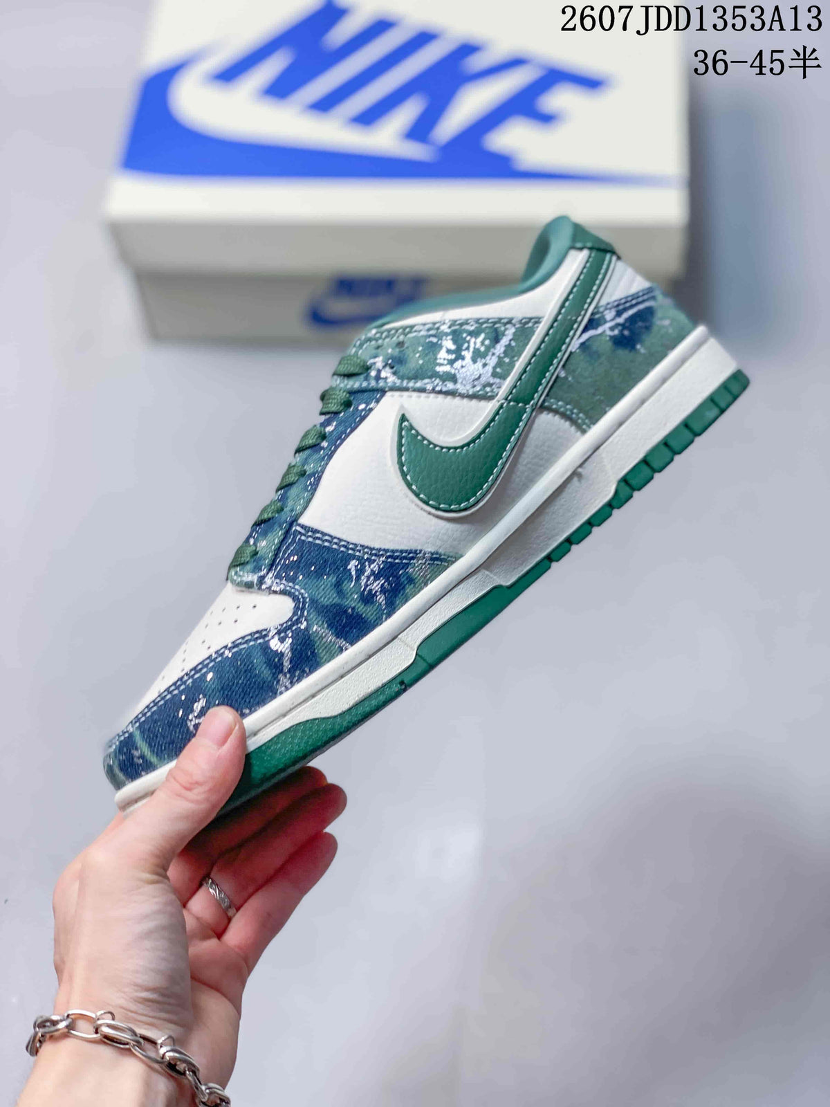Nike SB Dunk Low Blue Green White JDD1353A13