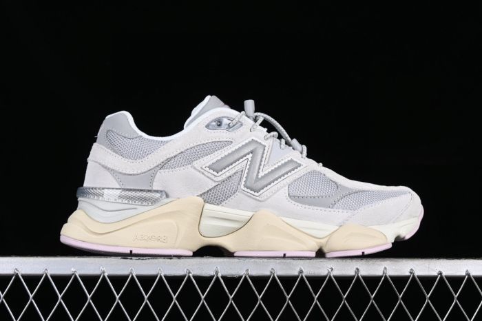 New Balance U9060GM Sneakers in Grey and Lavender